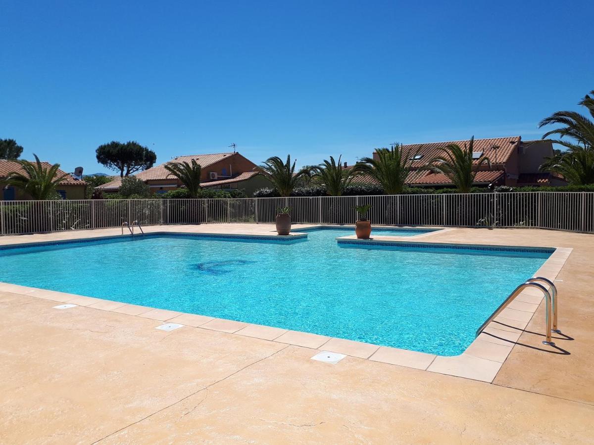 LES MARINES 2 - Villa en résidence avec piscine à 2 pas de la plage Saint-Cyprien  Extérieur photo